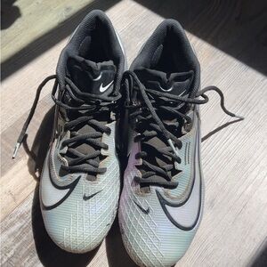 Nike Black and White Sneakers